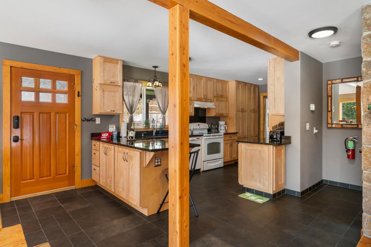Wander Inn, 4 Bedroom 2 Bath, 5 Min To Downtown, Custom Home Leavenworth Bagian luar foto