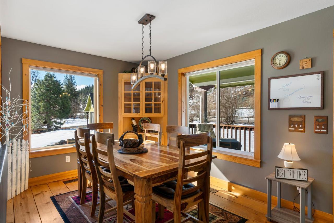 Wander Inn, 4 Bedroom 2 Bath, 5 Min To Downtown, Custom Home Leavenworth Bagian luar foto