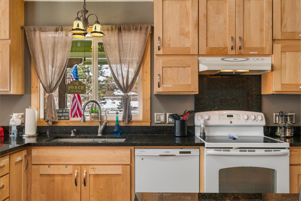 Wander Inn, 4 Bedroom 2 Bath, 5 Min To Downtown, Custom Home Leavenworth Bagian luar foto